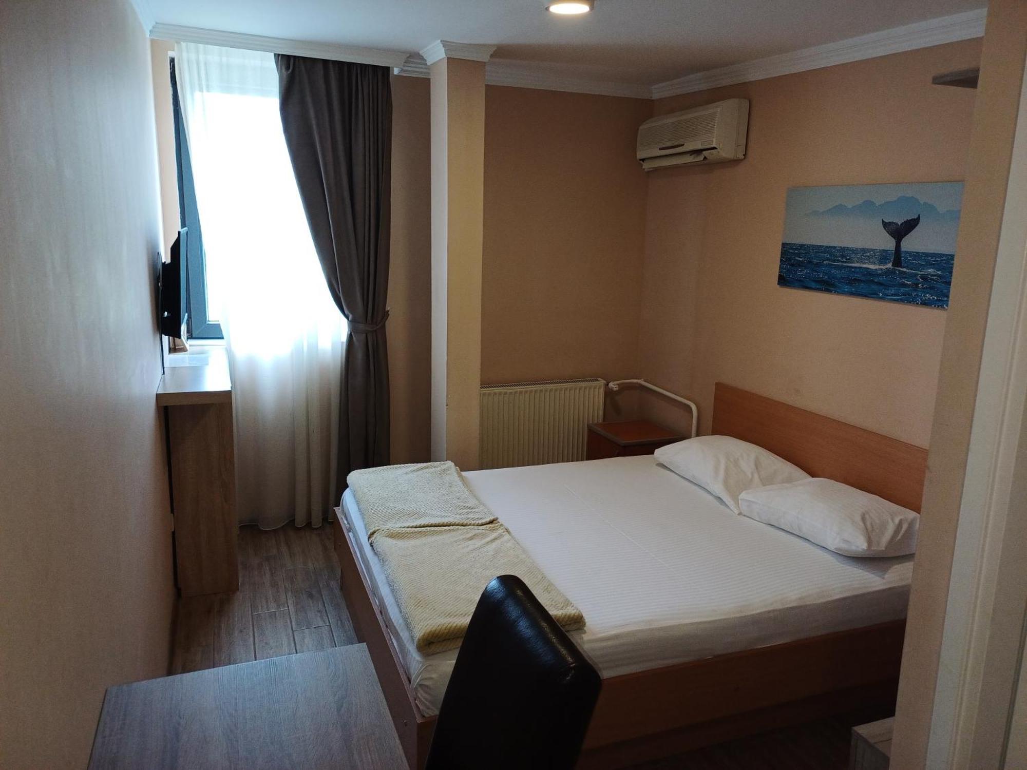 Hotel Marina Oasa Grocka Exterior photo